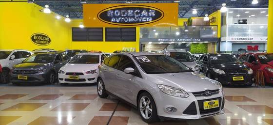 FORD FOCUS 2.0 SE PLUS 16V FLEX 4P POWERSHIFT FORD FOCUS 2.0 SE PLUS 16V FLEX 4P POWERSHIFT